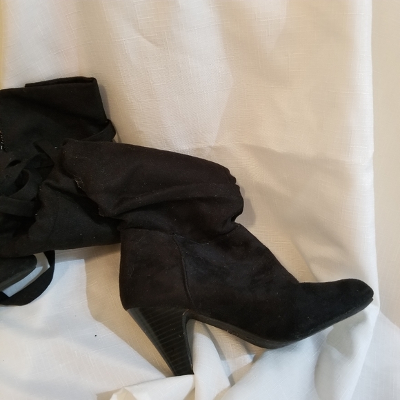 Black Classic High Boots - Picture 2 of 3